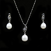 14k White Gold White 10.5 - 11mm AA FW Pearl Necklace And Earrings Set