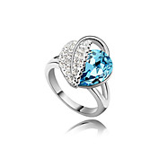 Gorgeous Platinum Plated Crystal Fashion Ring(More Colors)