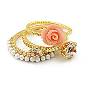 Anello con perle e decorazione floreale (3 pezzi)