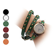 Women's Leather Analog Quartz Bracelet Watch (Assorted Colors)