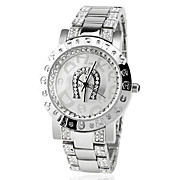  Women's Alloy Analog Quartz Wrist Watch with Czekh Diamond (Silver)