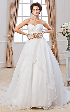 Ball Gown Sweetheart Chapel Train Organza Wedding Dress