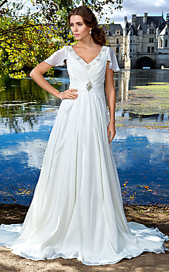 Sheath/Column V-neck Court Train Chiffon Wedding Dress