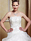  A-line Strapless Scalloped-Edged Neckline Organza Floor-length Wedding Dress