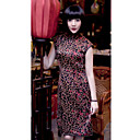 Mantel / Spalte Stehkragen gekappt knielangen wateredgauze Seide / Seide Habotai cheongsam / Qipao / chinesisches Kleid (hgqp305)