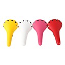 Retro Style Saddle With Rivets